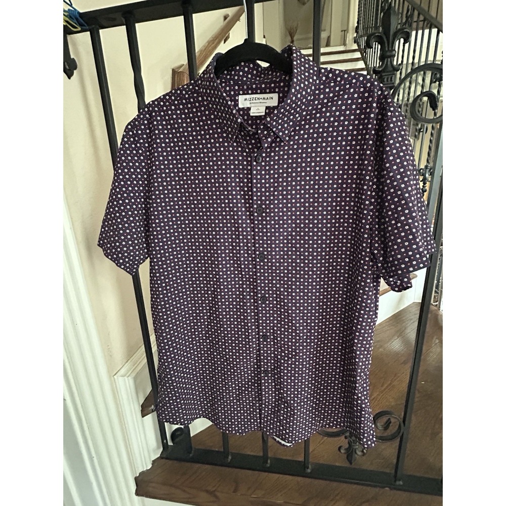 Men's Size Large Mizzen + Main Shirt Performance Wear Trim Fit Short Sleeves